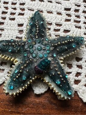 Embellished Starfish Trinket Holder with Teal Rhinestones